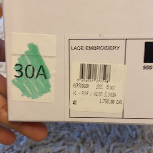 Brand New Lace Embroidery black Dior shoes - Picture 5 of 6